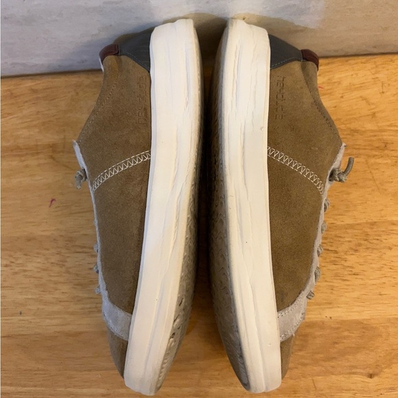 Hey Dude Ladies Karina Suede Chestnut Shoes - Picture 8 of 10